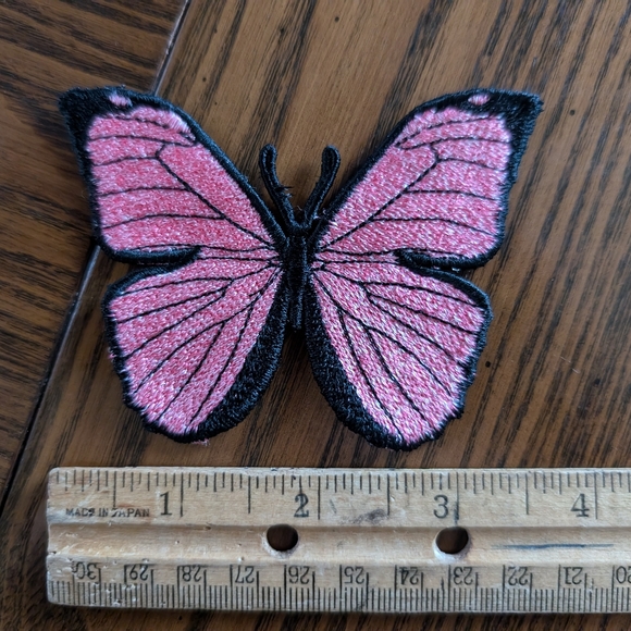 Sew on patches - Picture 4 of 4